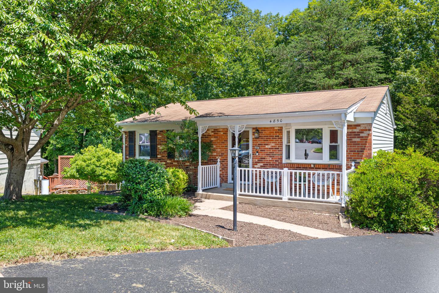 4850 Langer Ln Property Photo 1