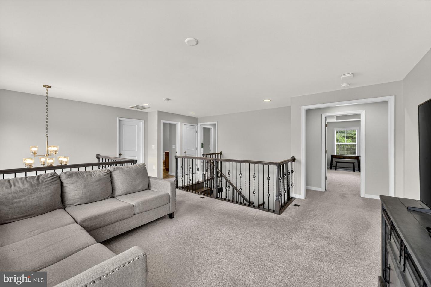 15609 Thoroughfare Rd Property Photo 18