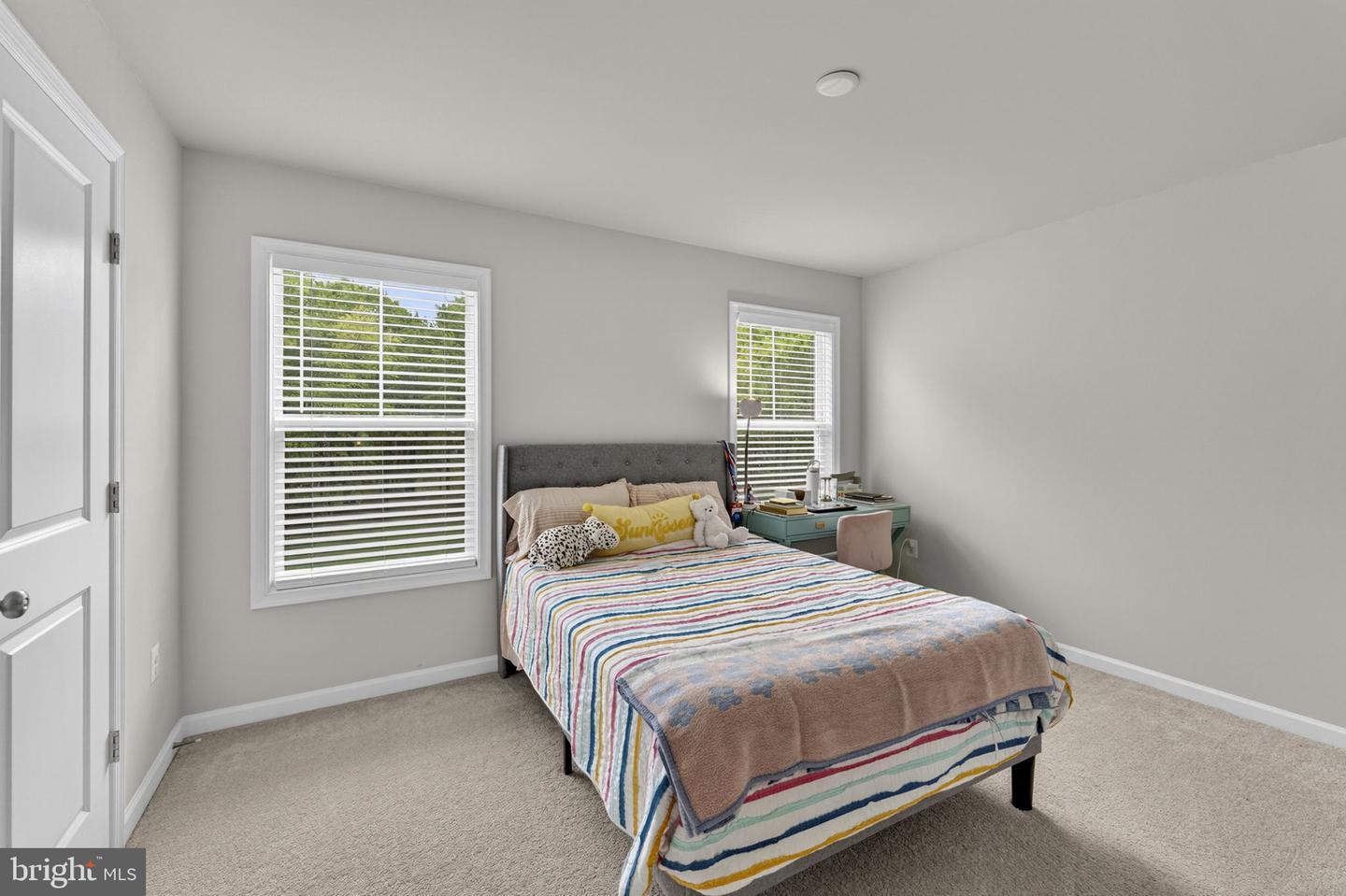 15609 Thoroughfare Rd Property Photo 25