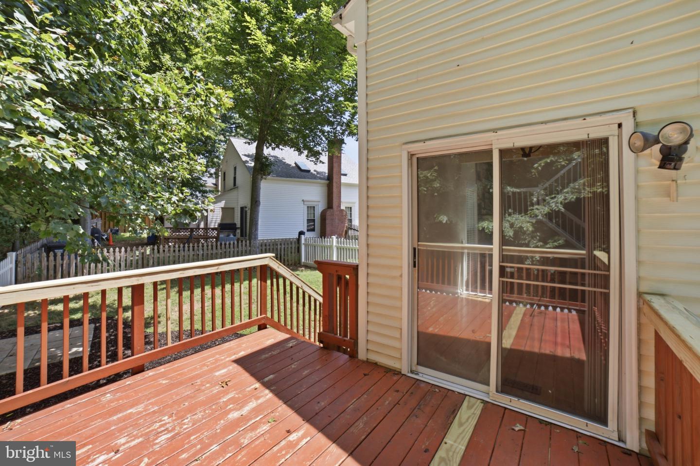15232 Larkspur Ln Property Photo 8