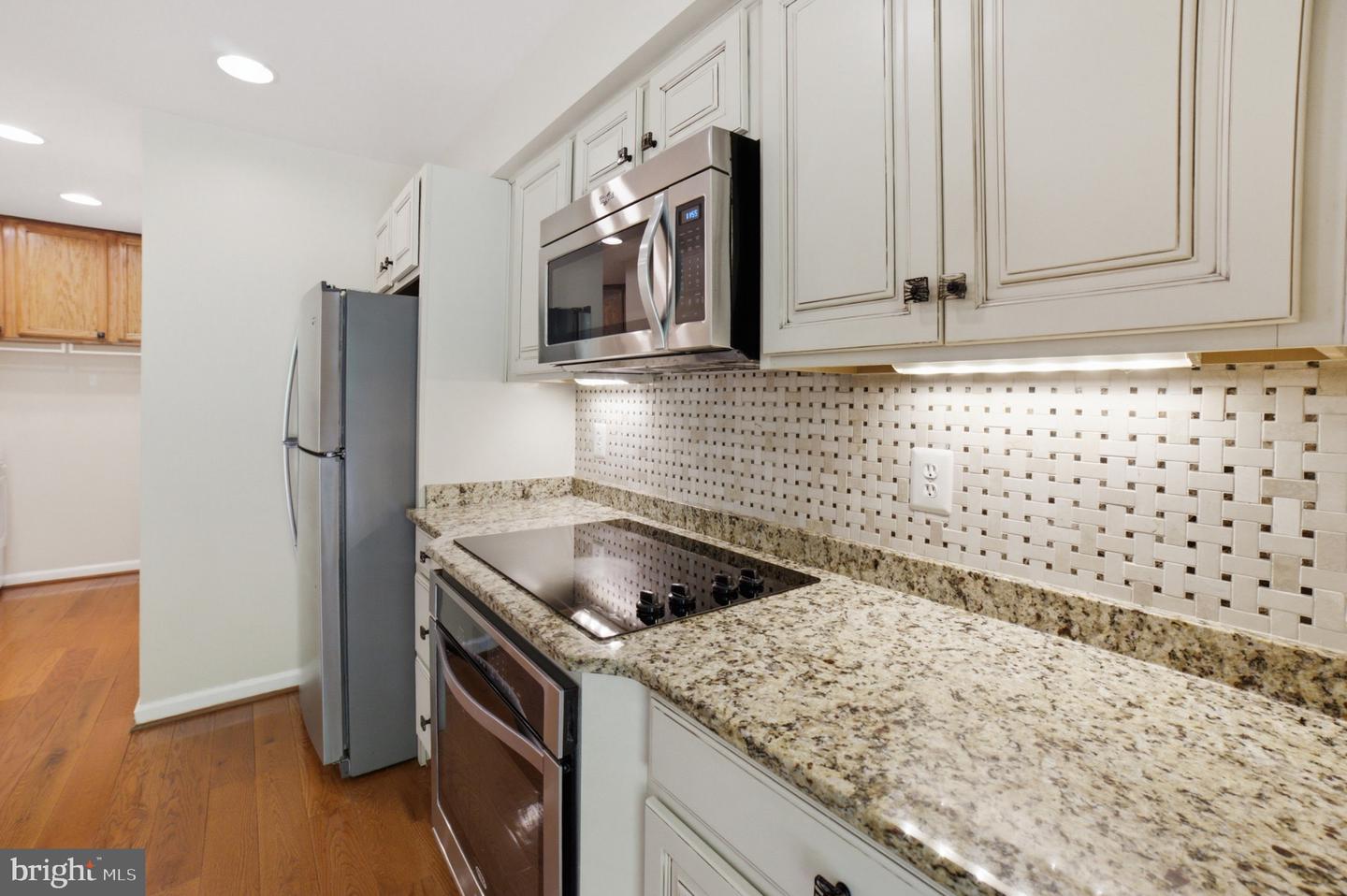 15232 Larkspur Ln Property Photo 10