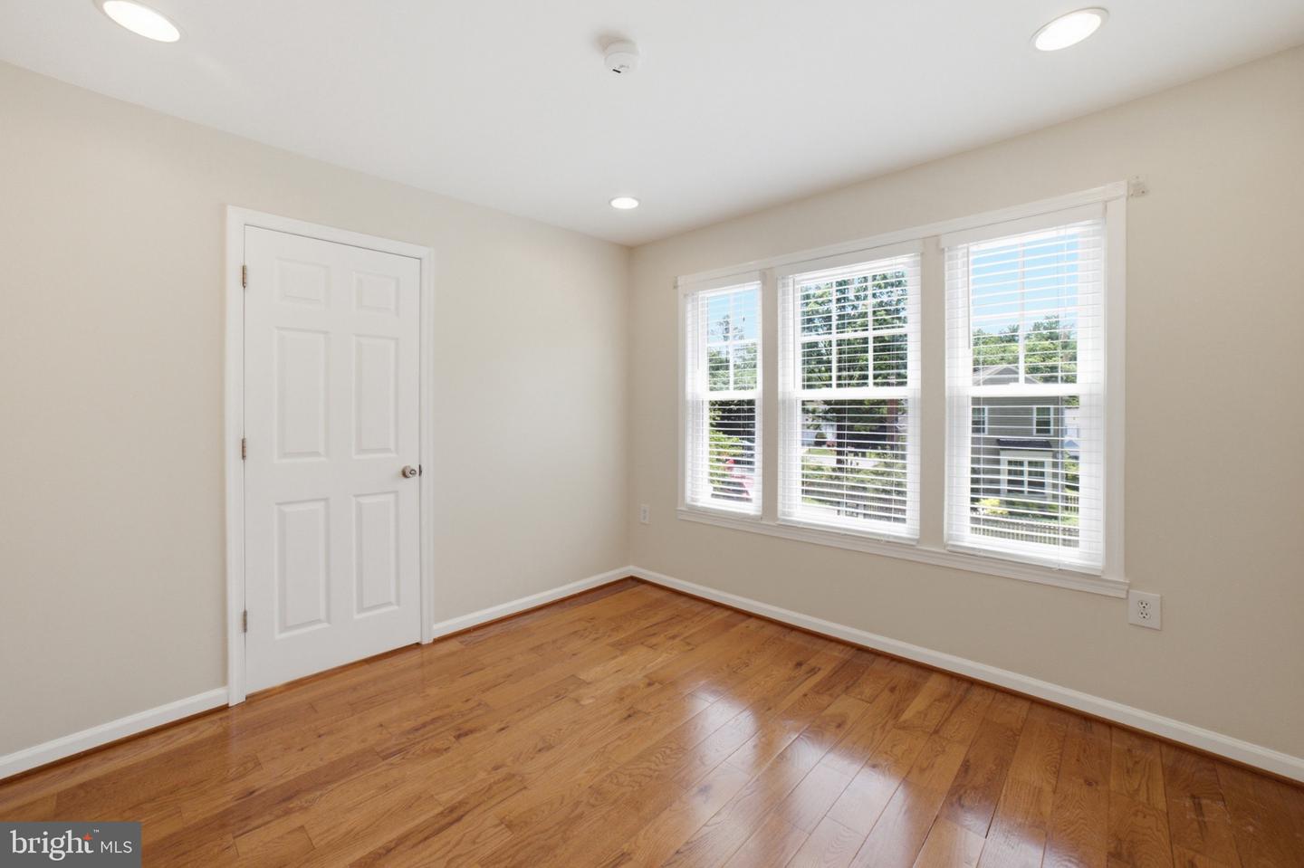 15232 Larkspur Ln Property Photo 20