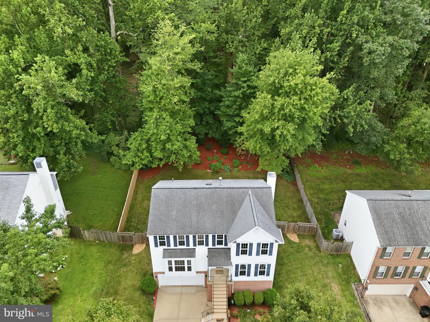 4917 Frishman Ct Property Photo 4