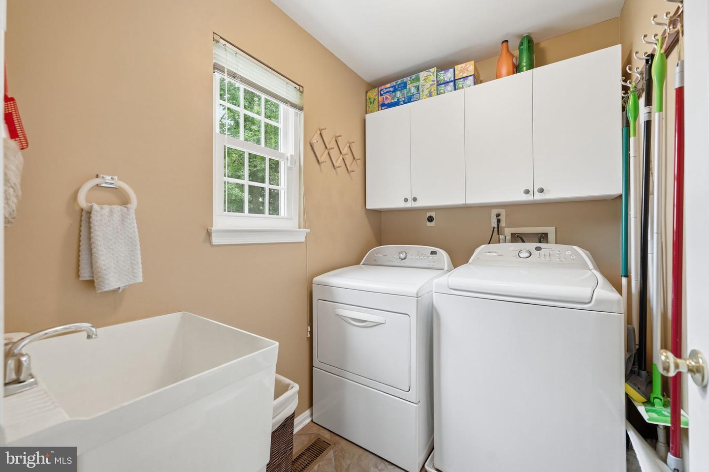 4917 Frishman Ct Property Photo 22