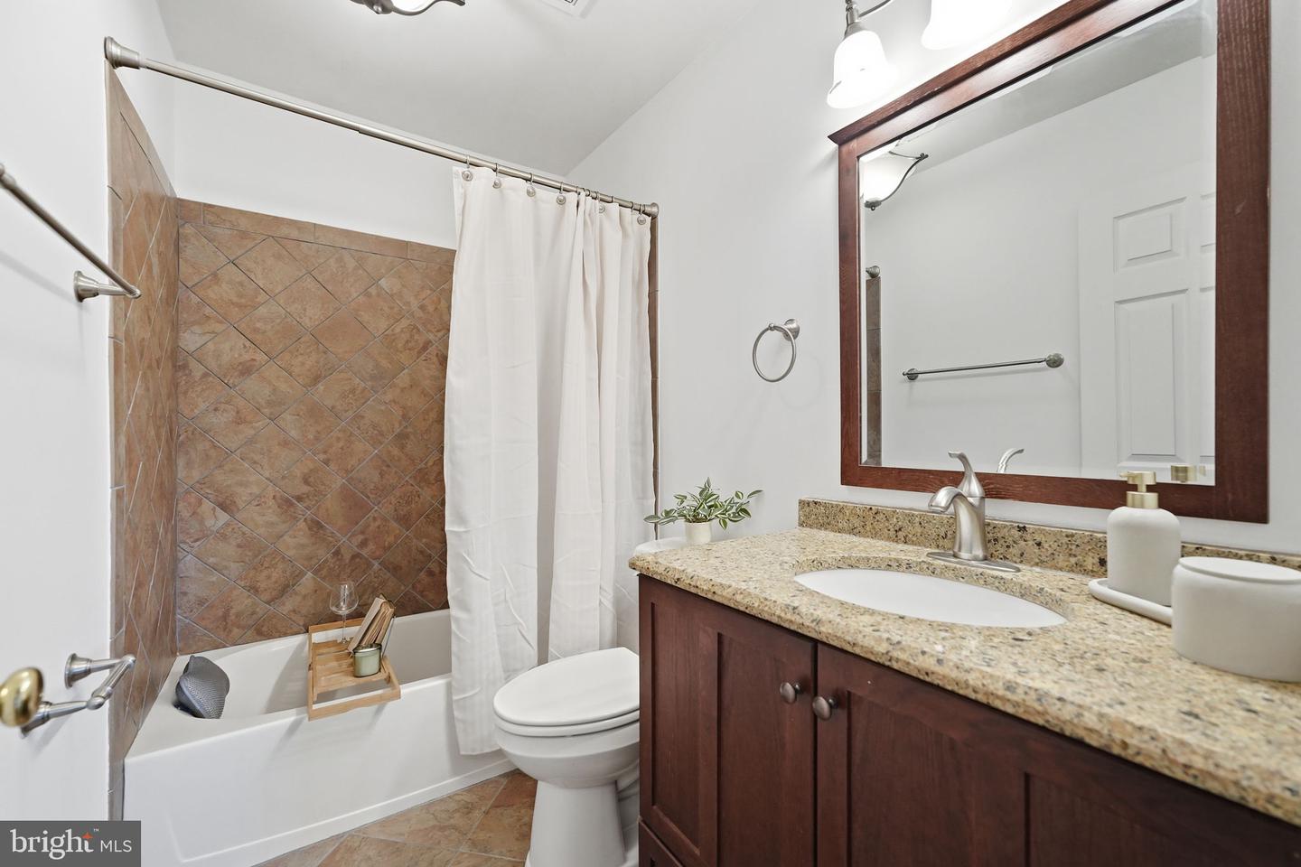 4917 Frishman Ct Property Photo 38