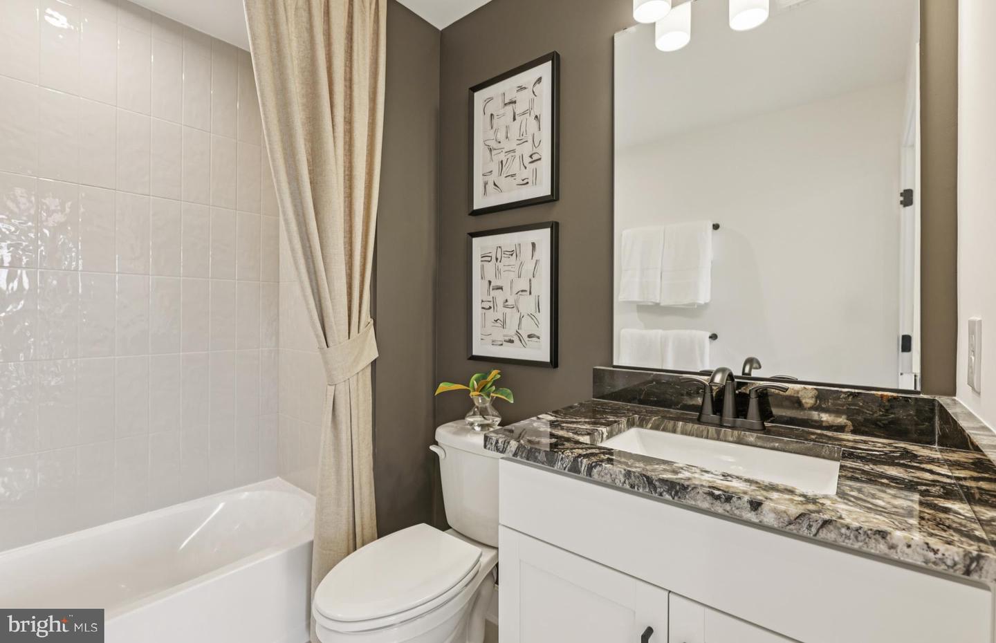 15493 Emerald Way Property Photo 34