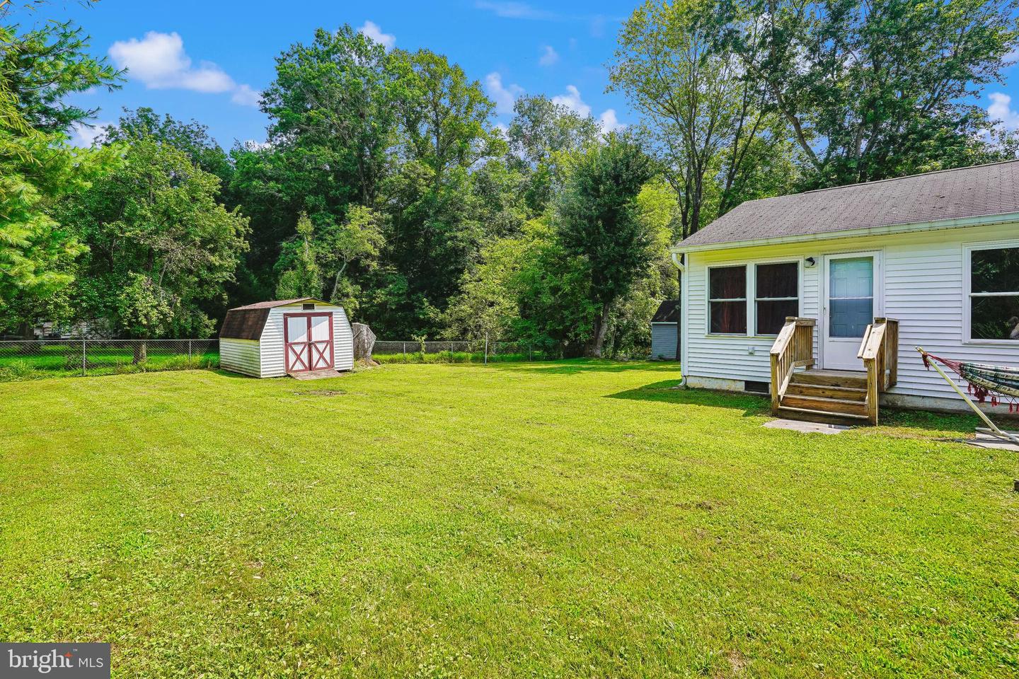 7907 Maplewood Dr Property Photo 29