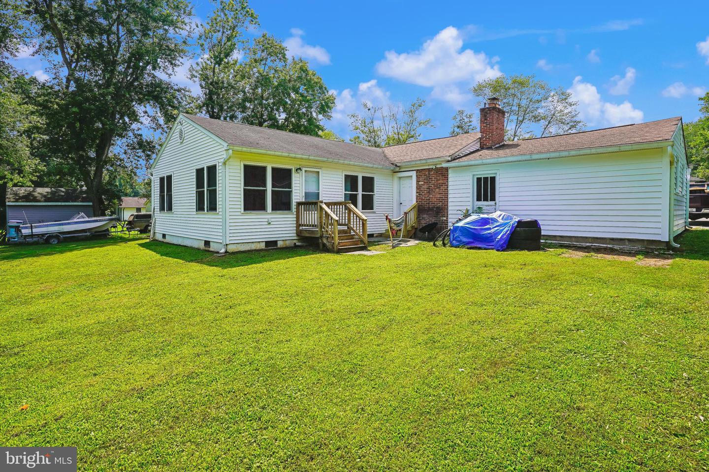 7907 Maplewood Dr Property Photo 30