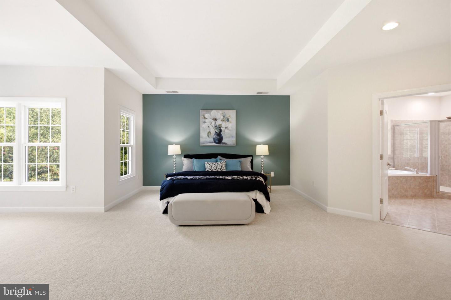 4759 Charter Ct Property Photo 5
