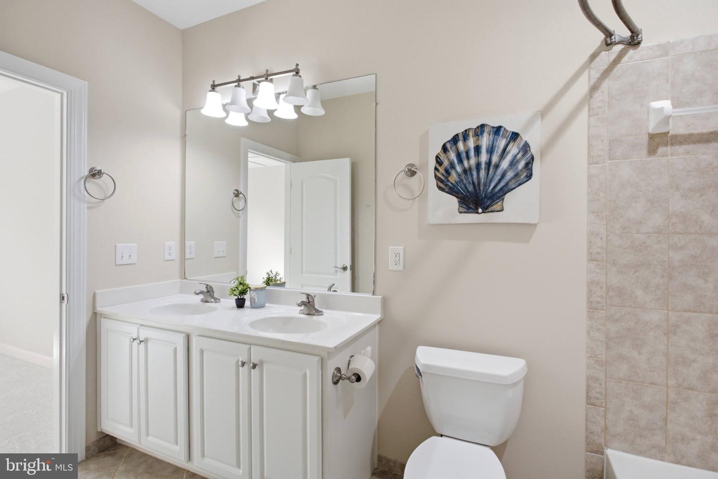 4759 Charter Ct Property Photo 58
