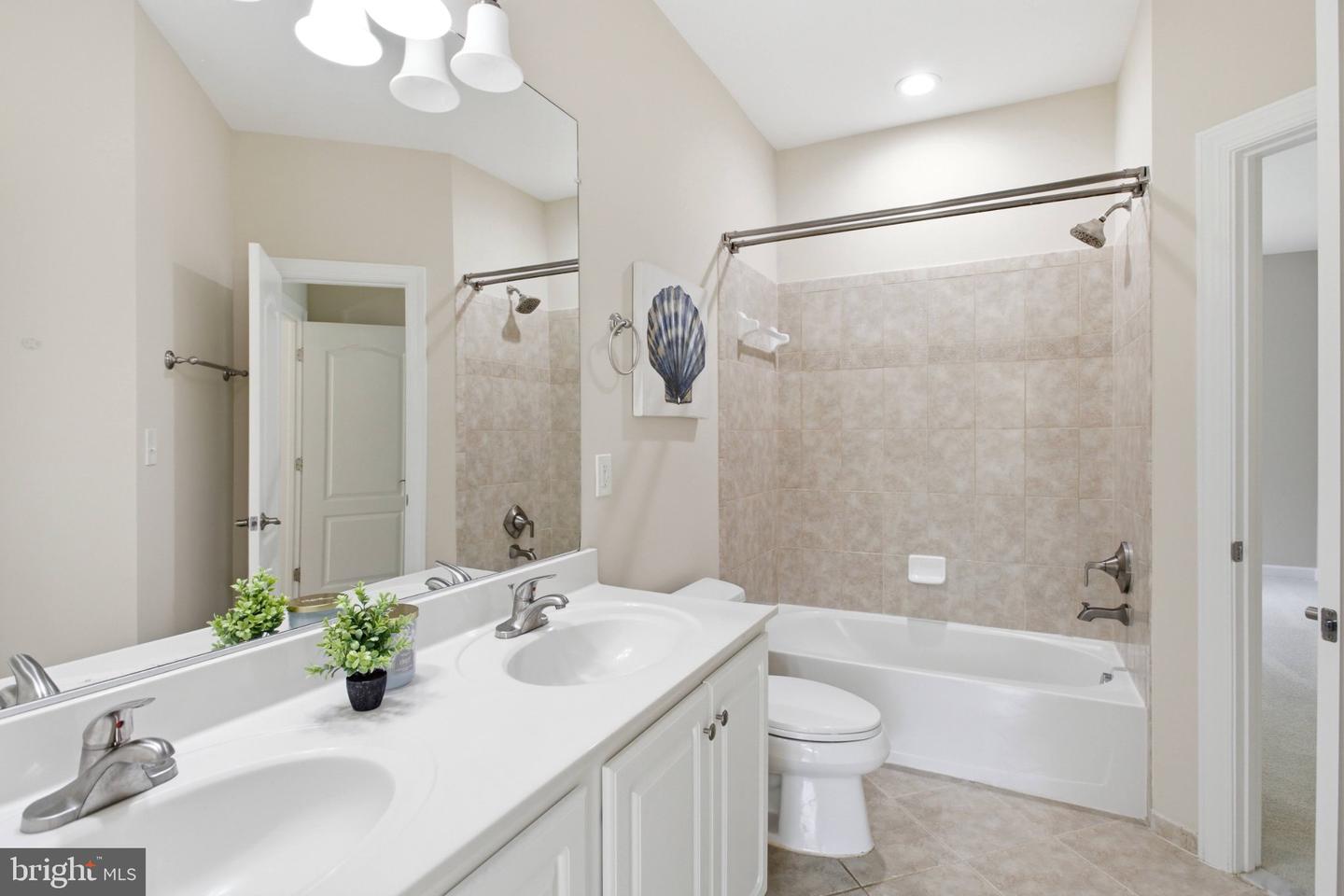 4759 Charter Ct Property Photo 59