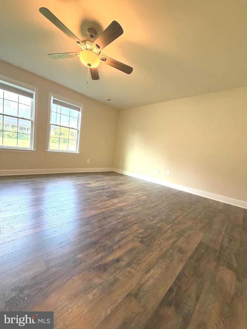 8112 Leland Property Photo 17