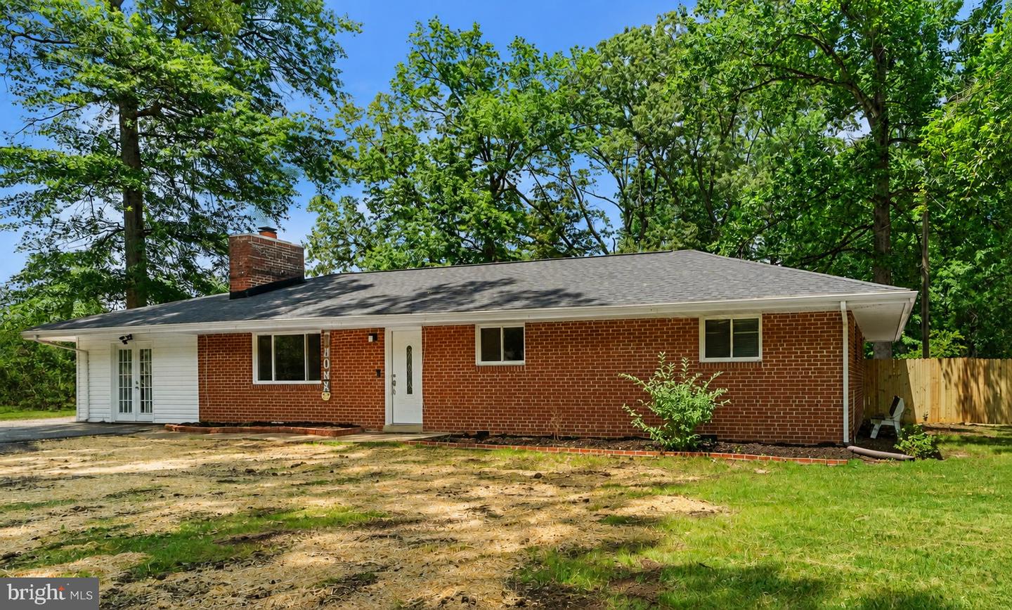18301 Cabin Rd Property Photo 1
