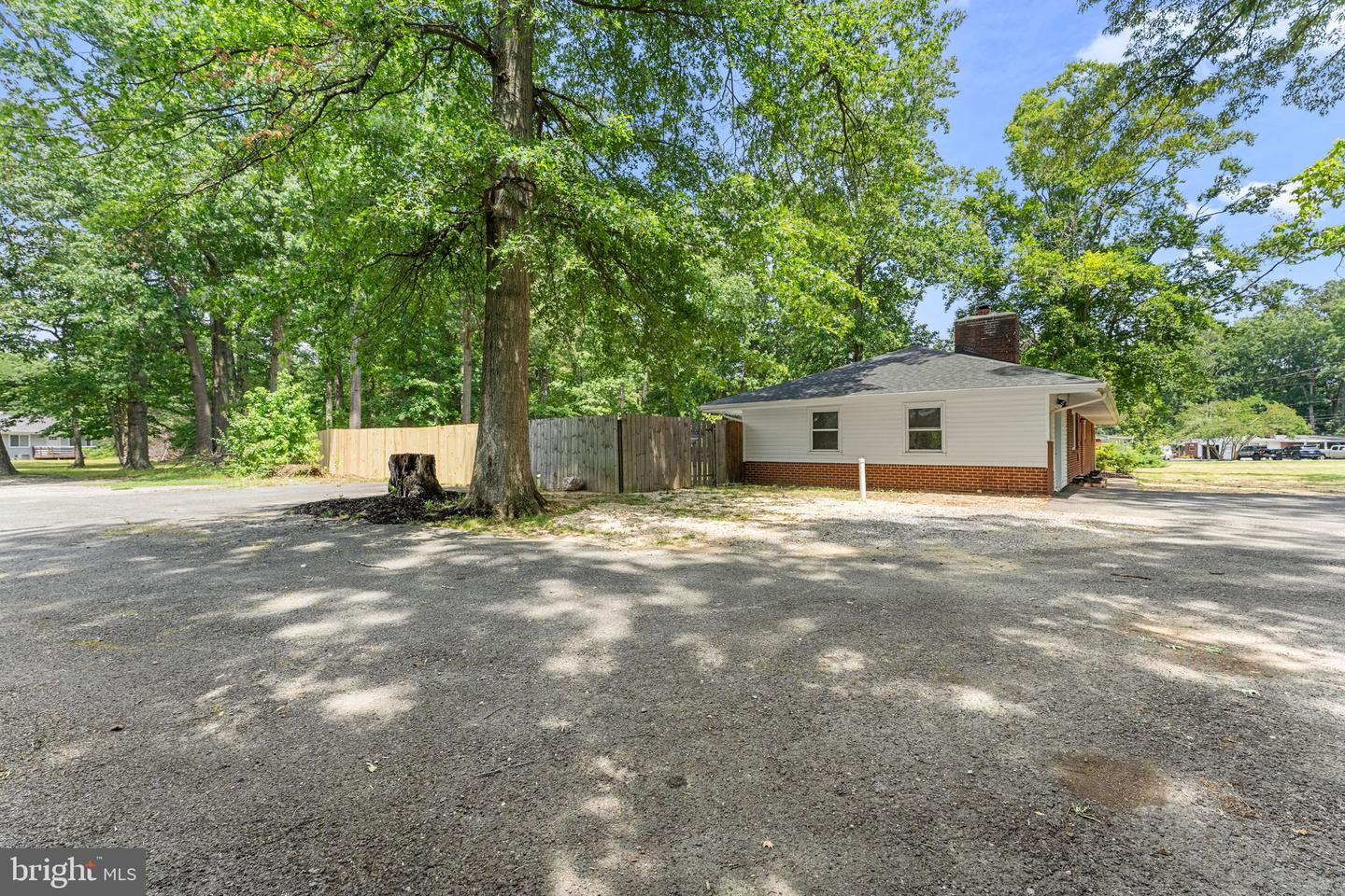 18301 Cabin Rd Property Photo 46