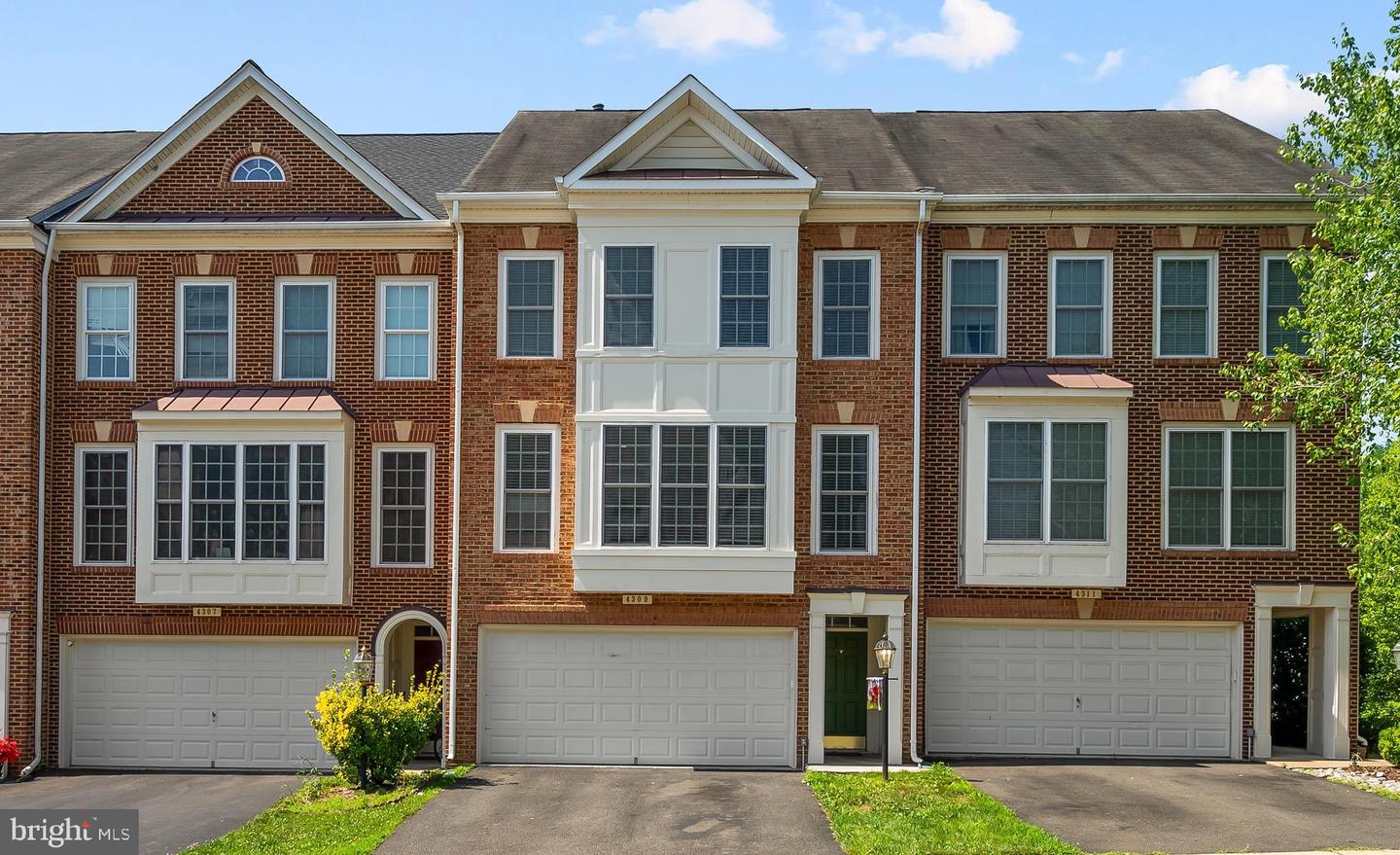 4309 Stone Mountain Ct Property Photo 1