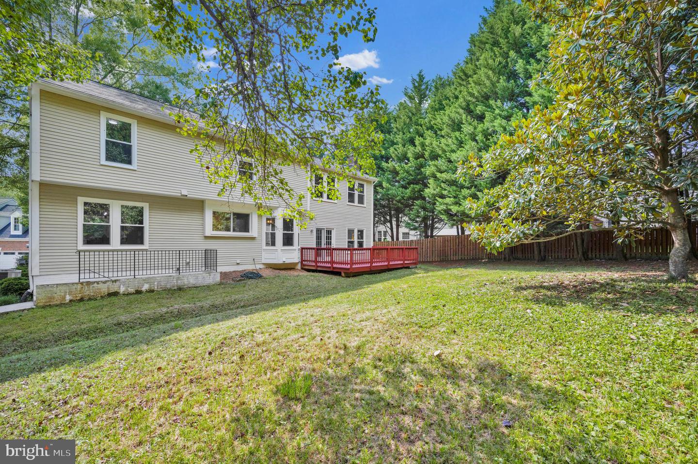 16658 Malory Ct Property Photo 63