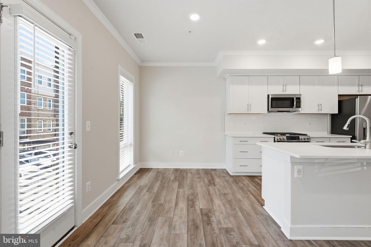 15539 Smoke Box Way Property Photo 6