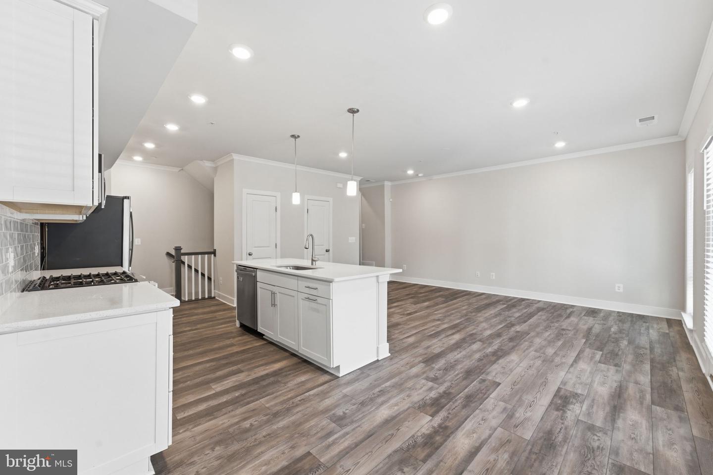 15539 Smoke Box Way Property Photo 7