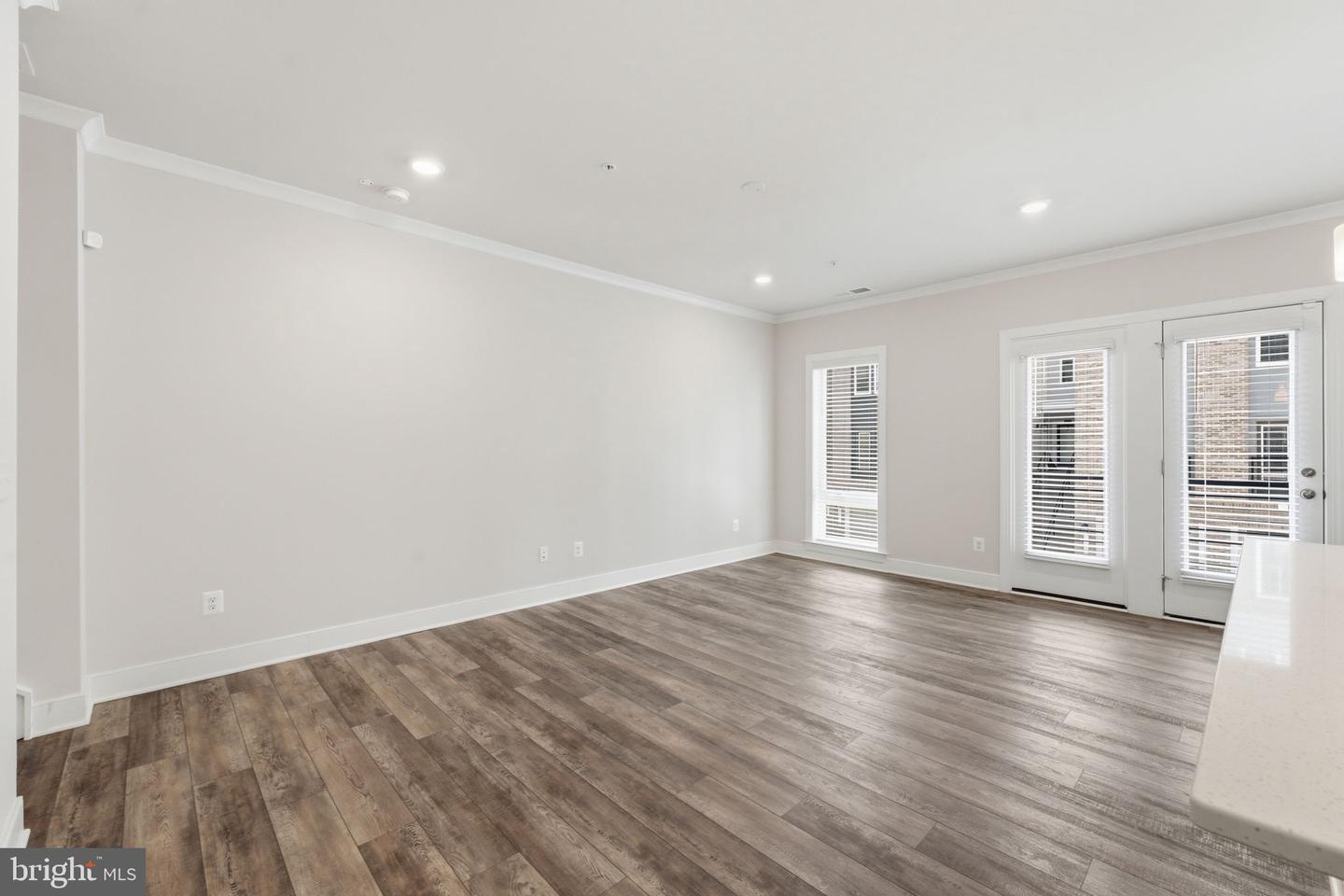 15539 Smoke Box Way Property Photo 13