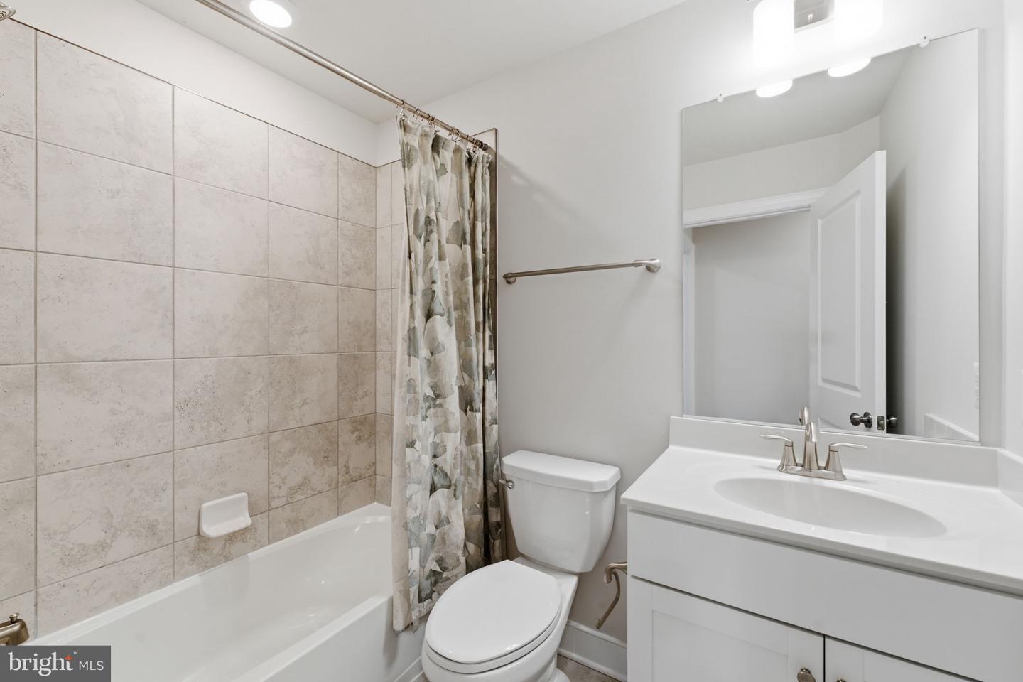 15539 Smoke Box Way Property Photo 35