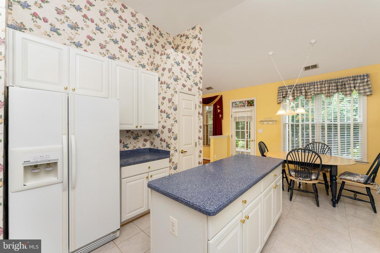 6872 Saddle Run Way Property Photo 16