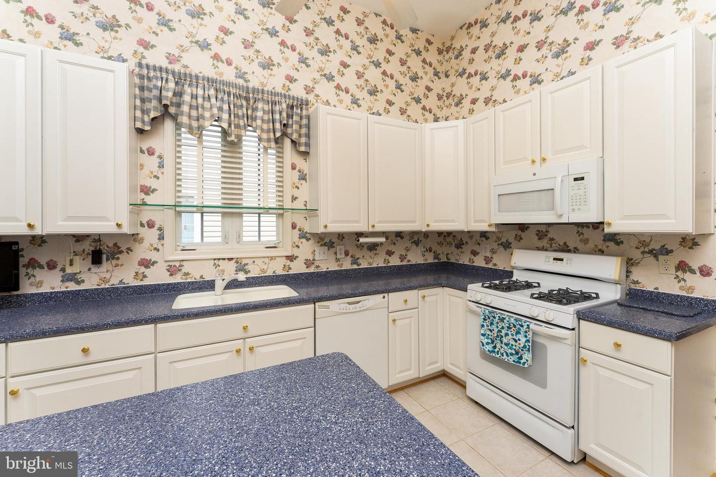 6872 Saddle Run Way Property Photo 18