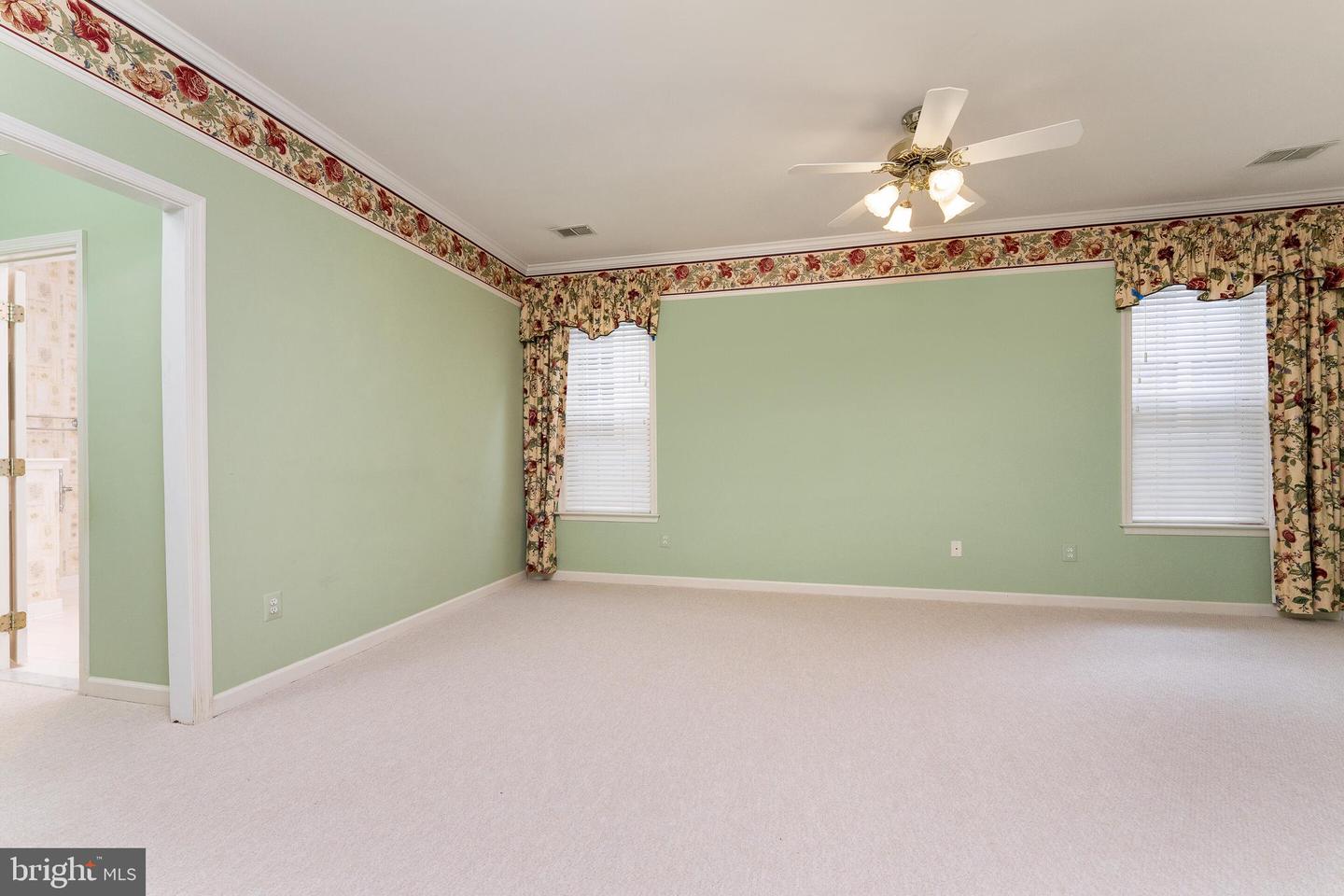 6872 Saddle Run Way Property Photo 19