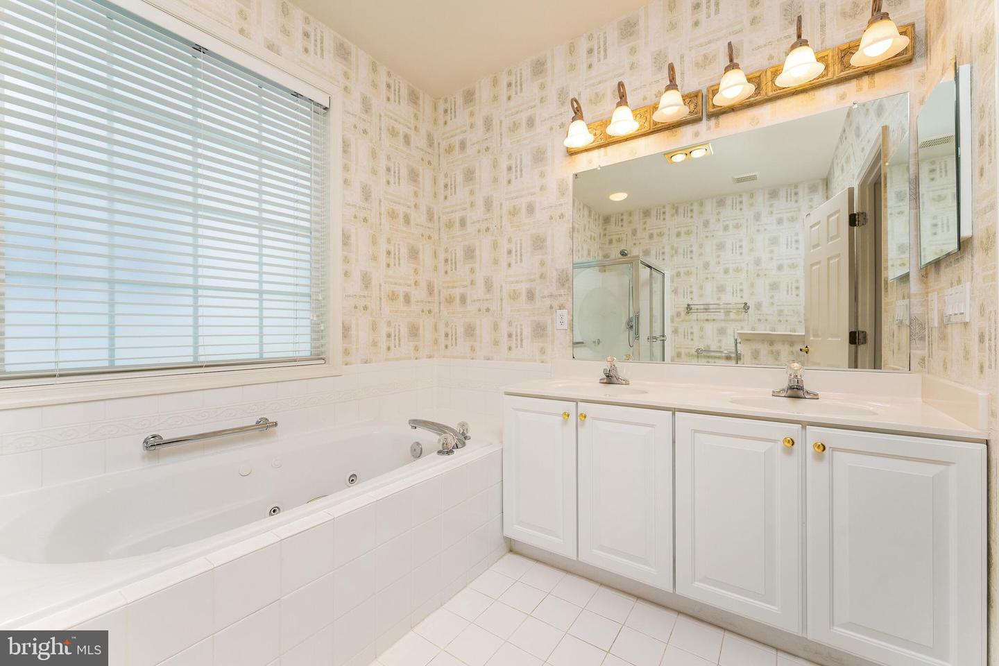 6872 Saddle Run Way Property Photo 22