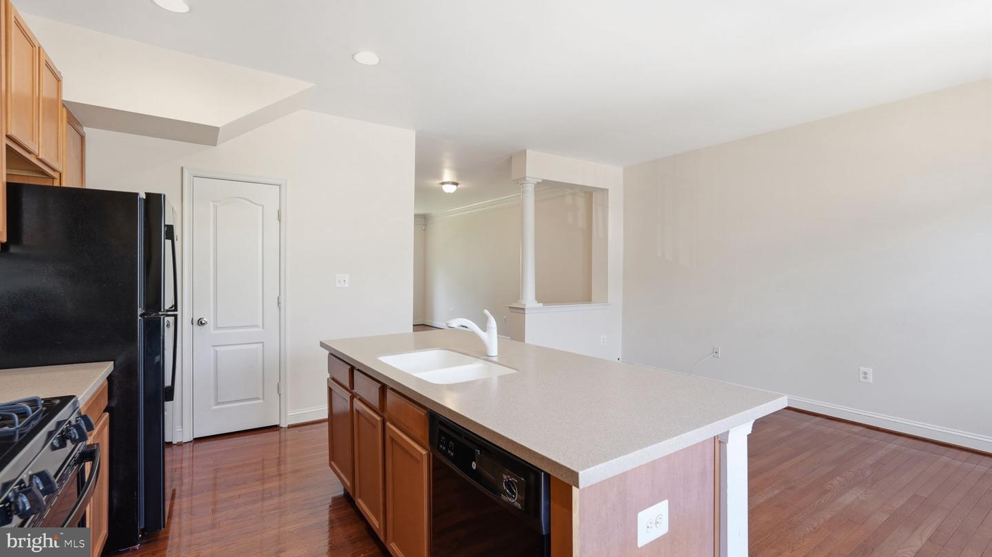 2618 River Basin Ln Property Photo 17