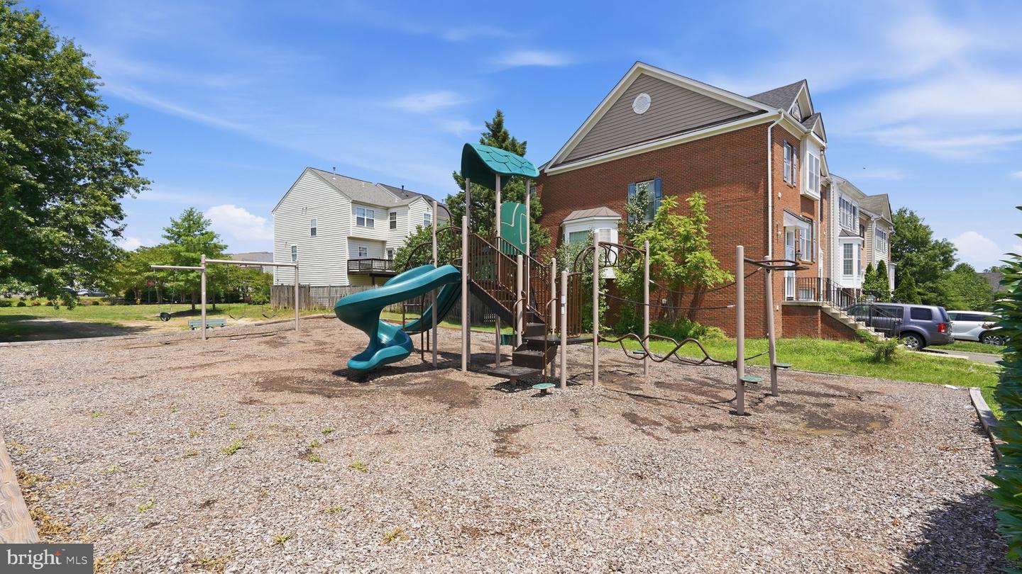 2618 River Basin Ln Property Photo 34
