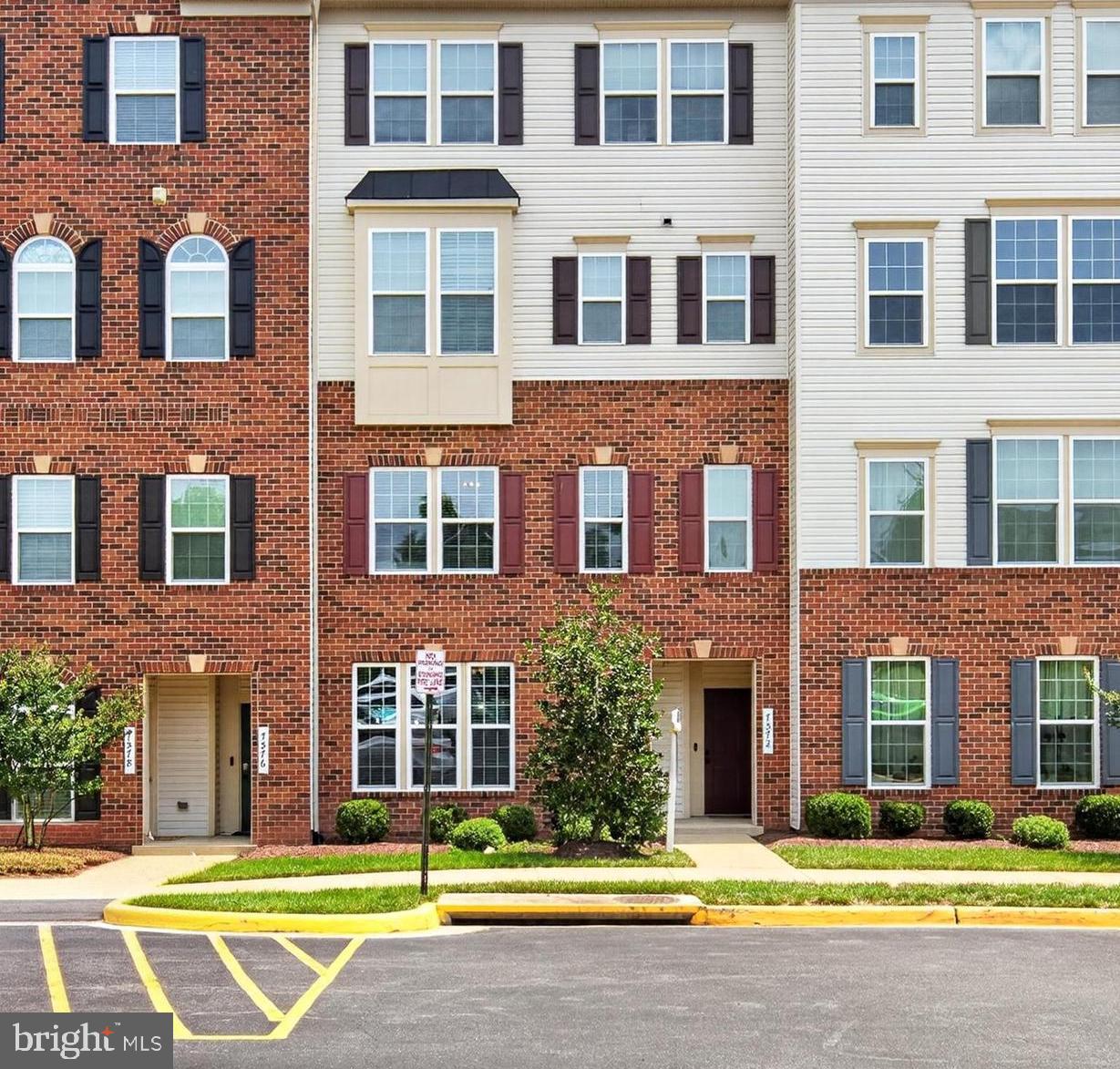 7574 BRUNSON CIR