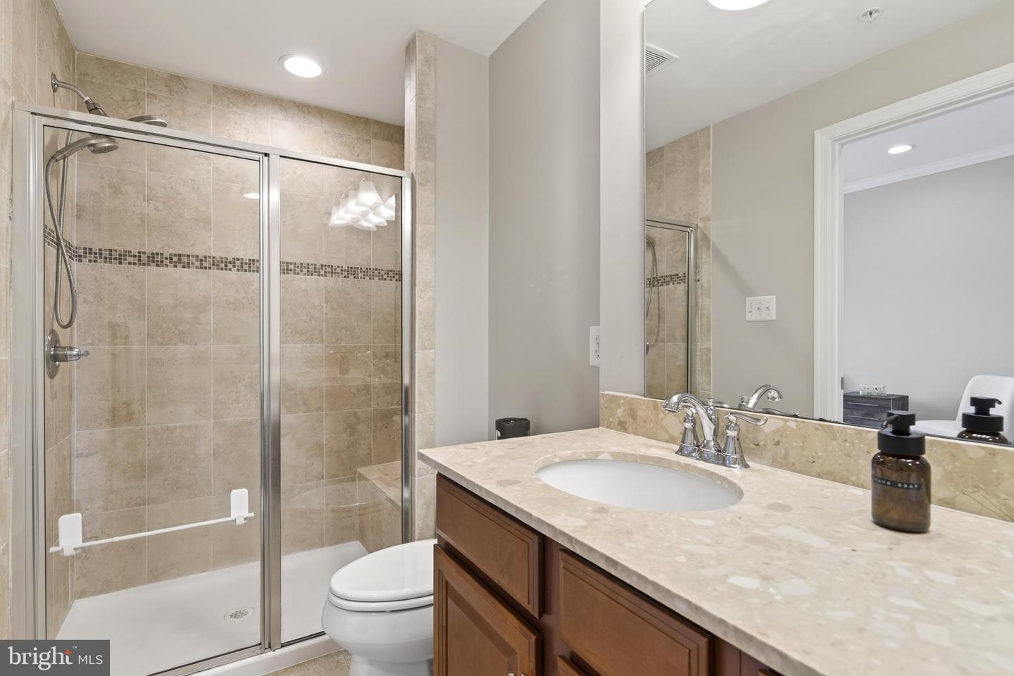 7574 Brunson Cir Property Photo 17