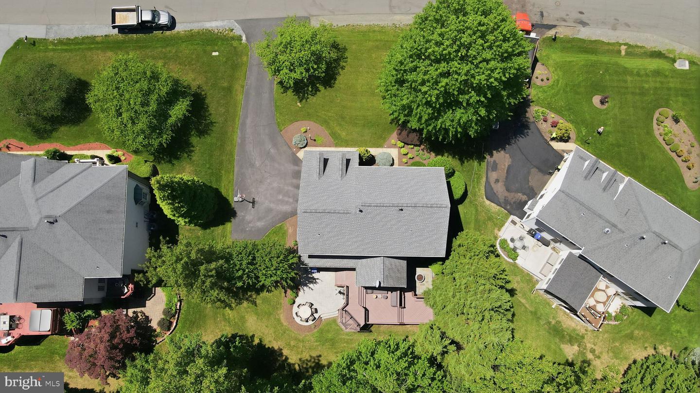 13175 Amblewood Dr Property Photo 47