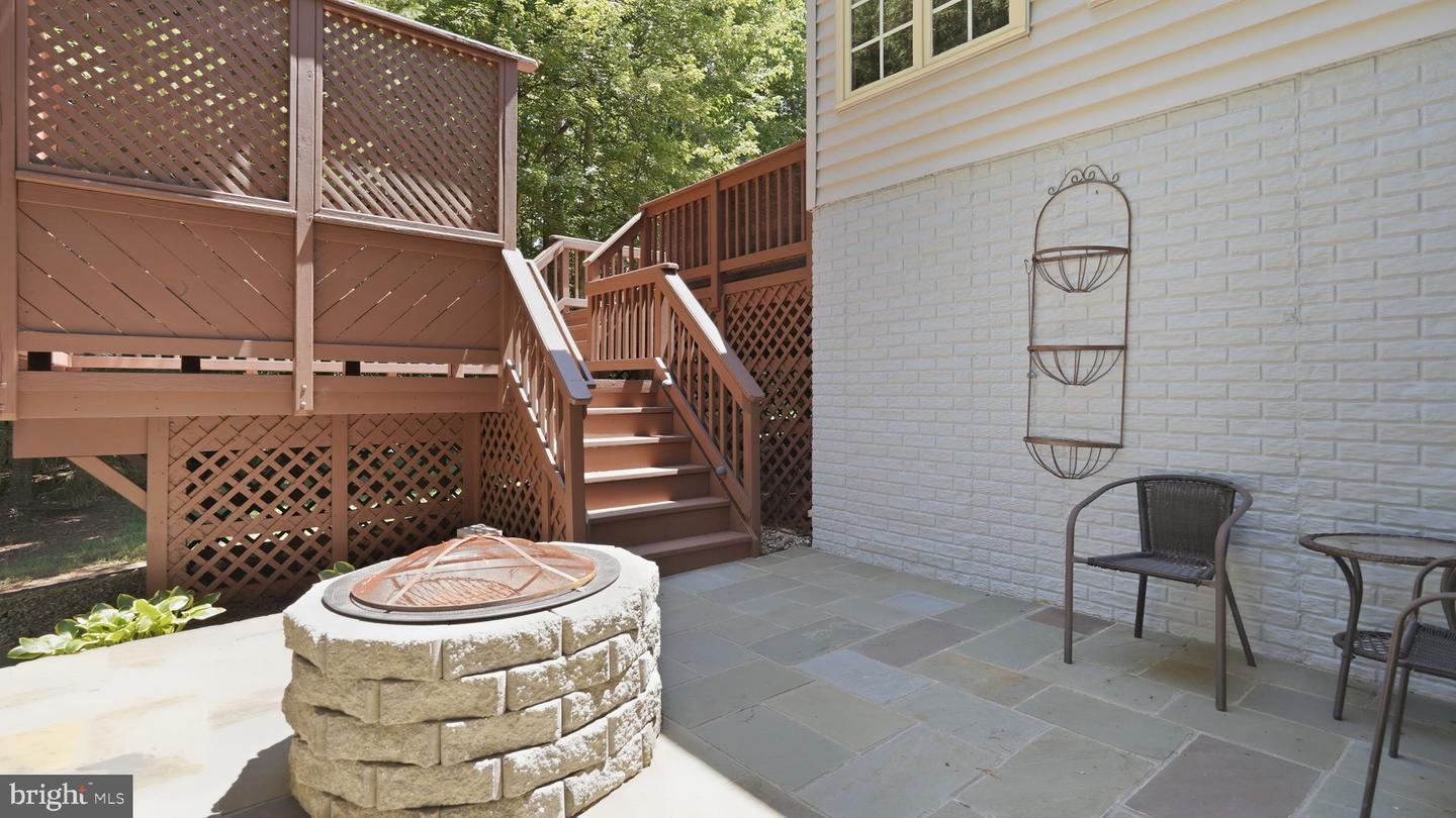 13175 Amblewood Dr Property Photo 54