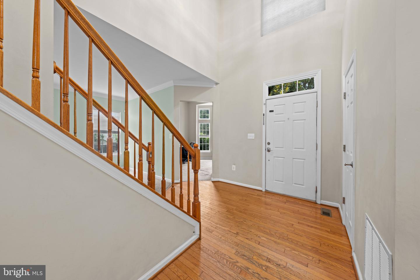8393 Tenbrook Dr Property Photo 3