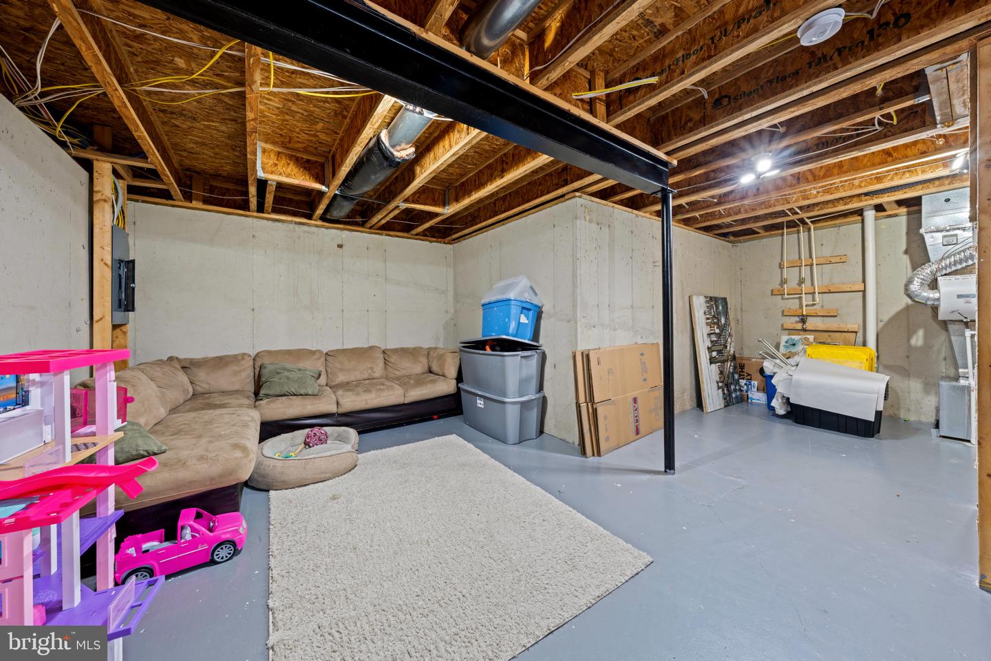 8393 Tenbrook Dr Property Photo 27