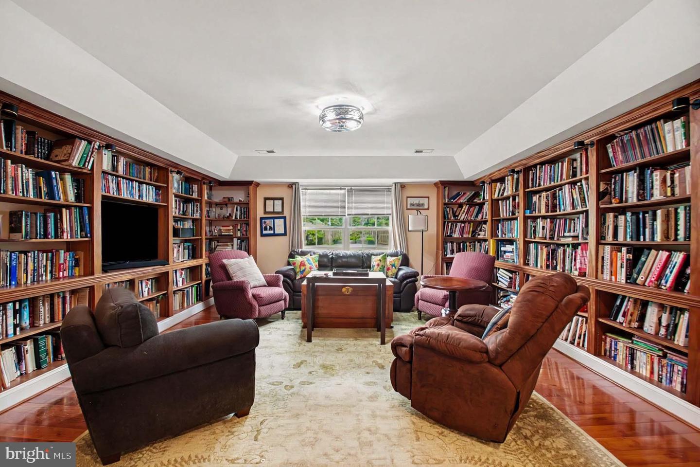 10823 Heaven Scent Ln Property Photo 15