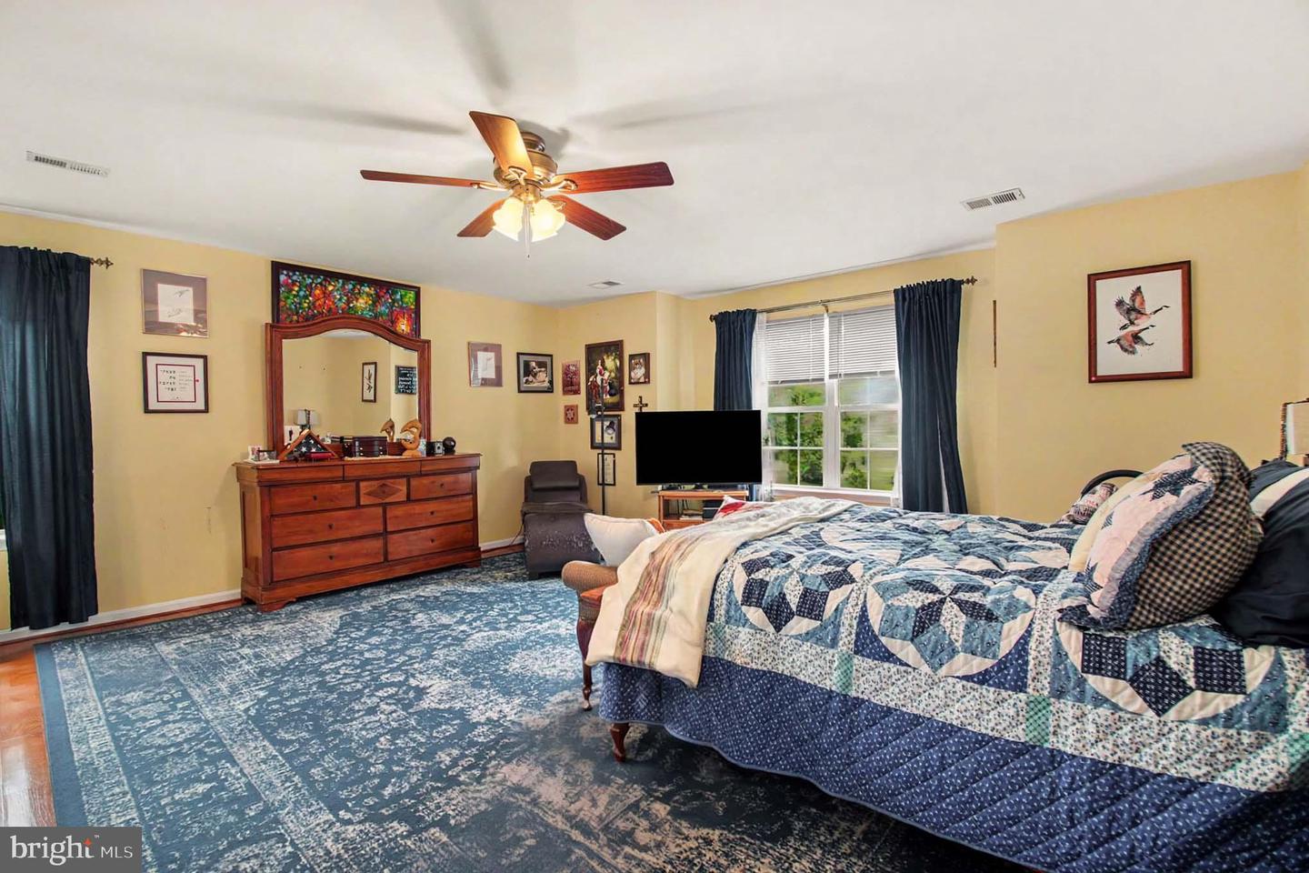 10823 Heaven Scent Ln Property Photo 16