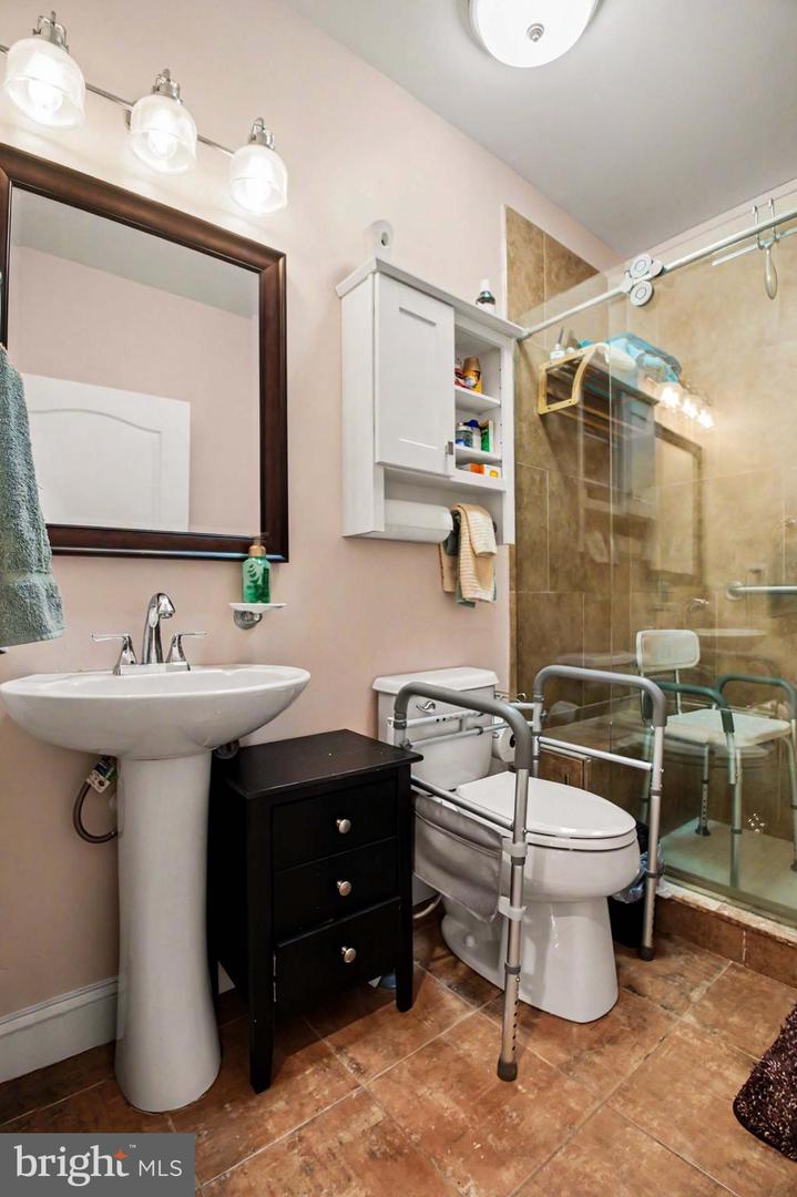 10823 Heaven Scent Ln Property Photo 24
