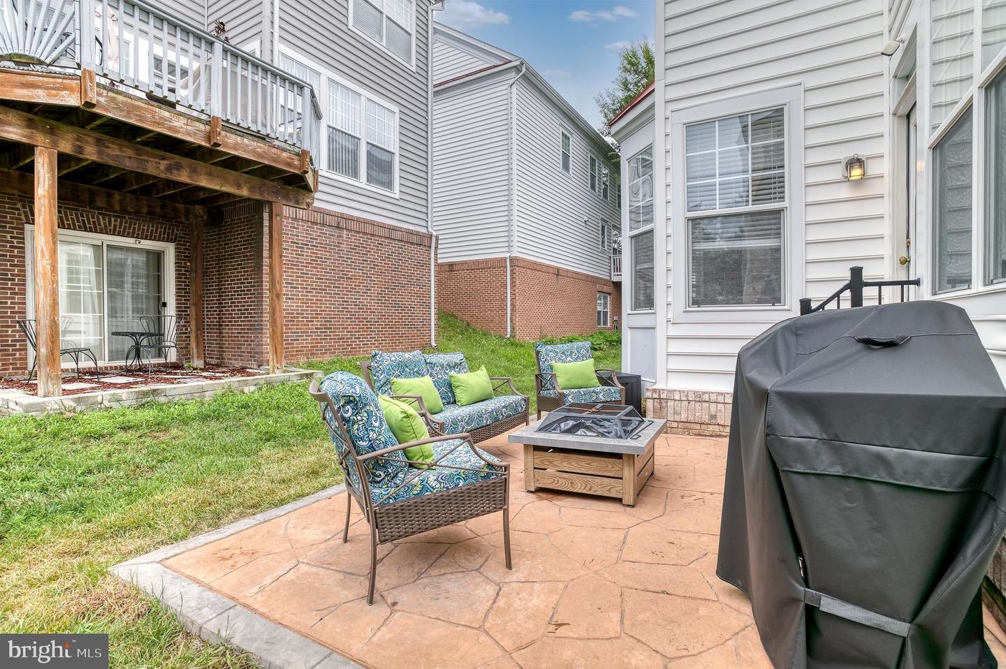 10036 Pentland Hills Way Property Photo 38