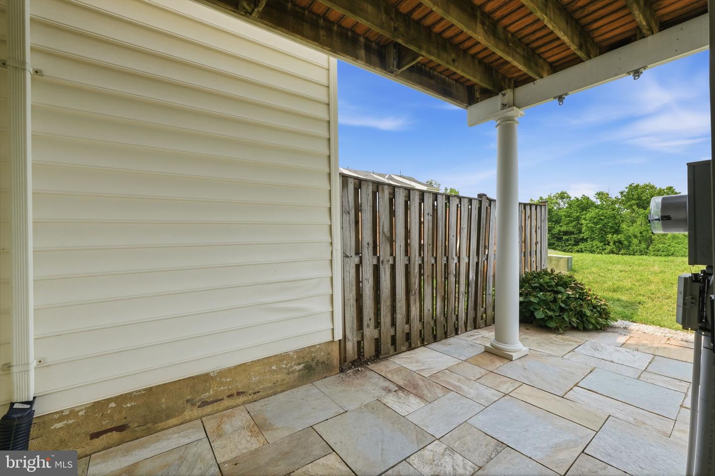 15054 Danehurst Cir Property Photo 9