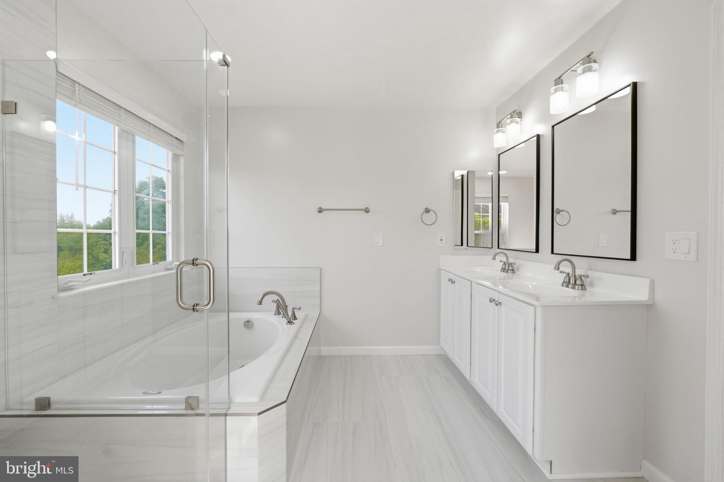 15054 Danehurst Cir Property Photo 38