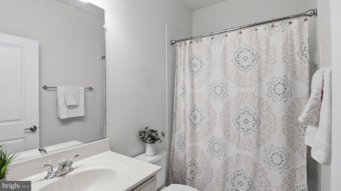 13806 Litespeed Way Property Photo 13