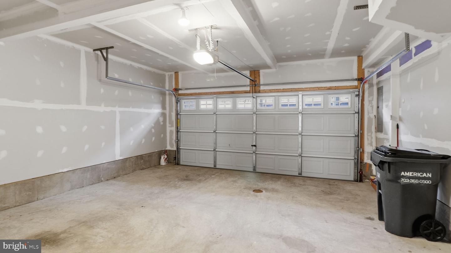 13806 Litespeed Way Property Photo 20
