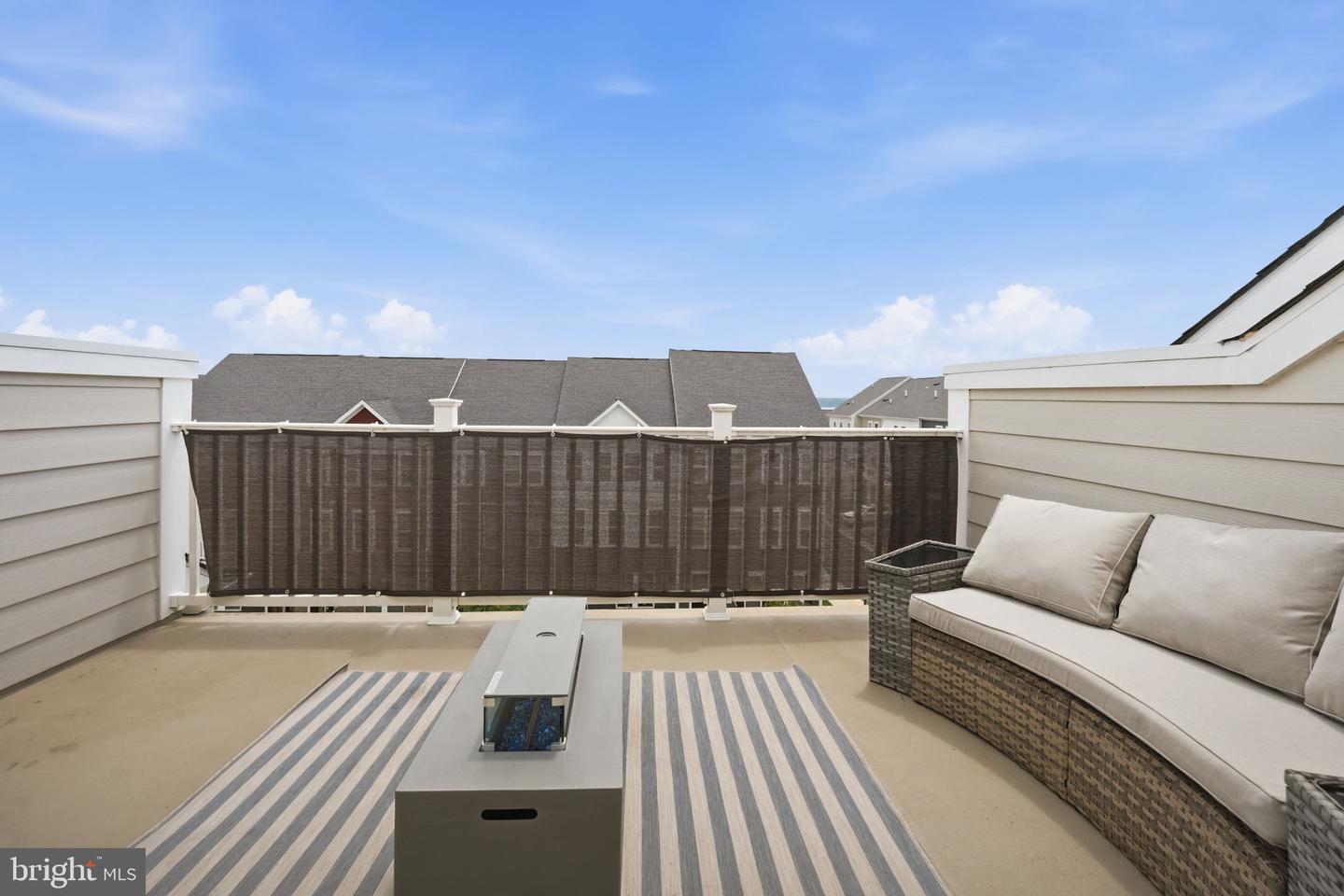 1506 Sandpiper Bay Loop Property Photo 34