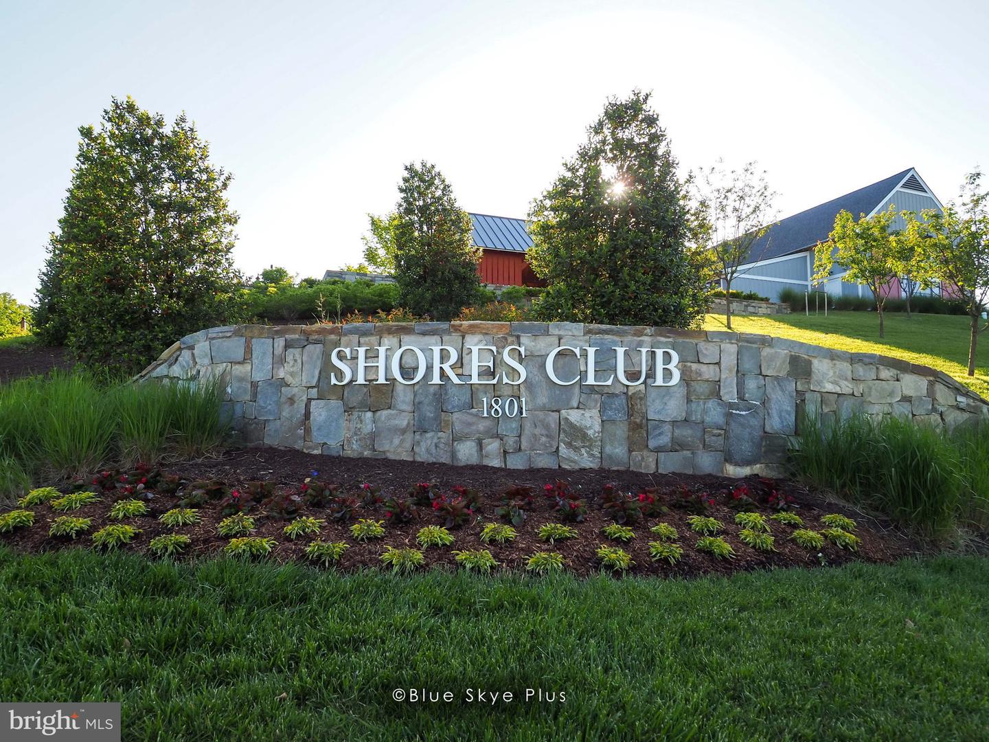 1506 Sandpiper Bay Loop Property Photo 39