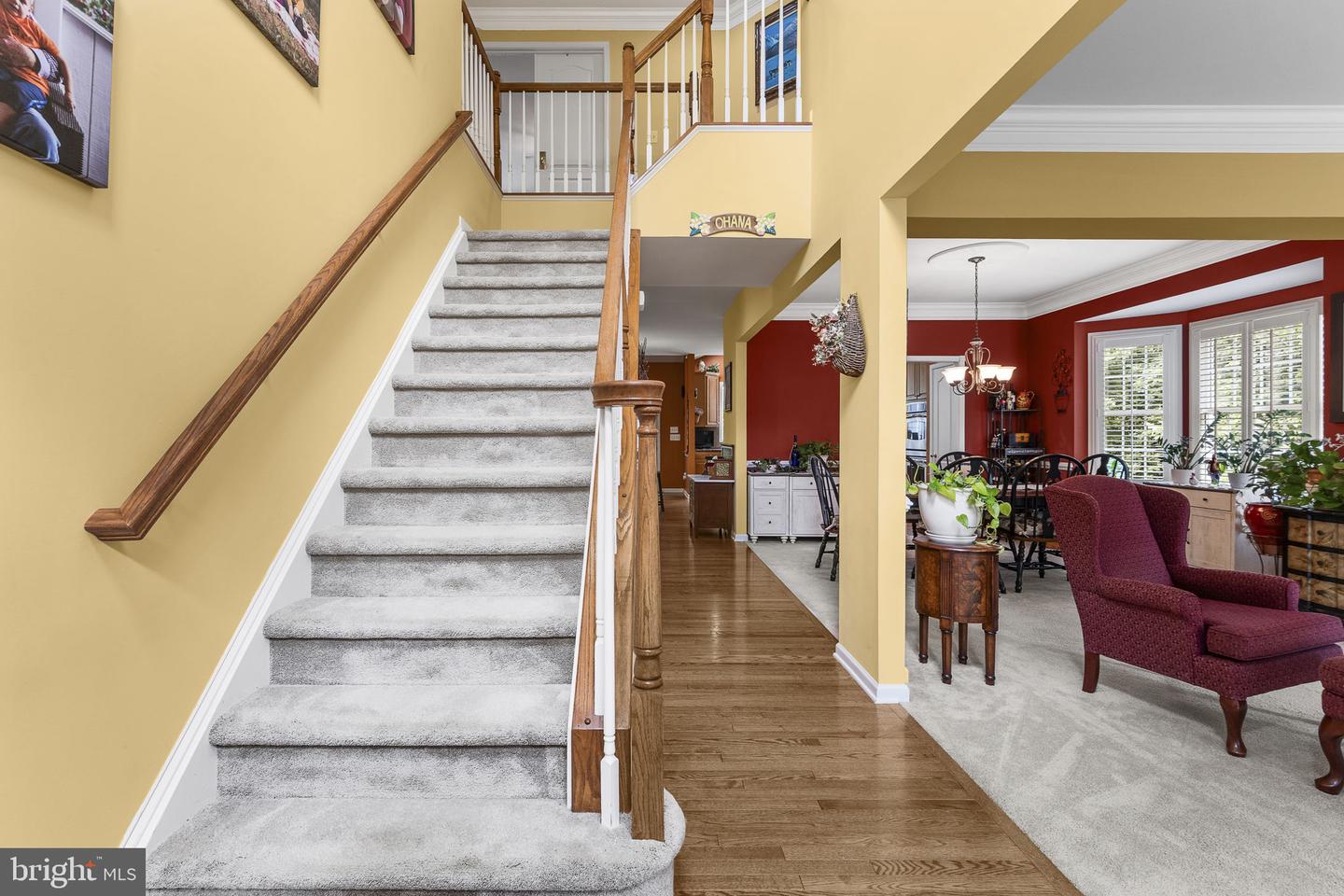 5777 Waterloo Bridge Cir Property Photo 6