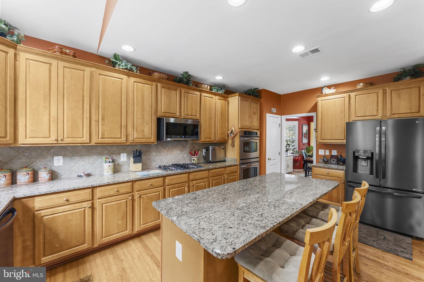5777 Waterloo Bridge Cir Property Photo 16