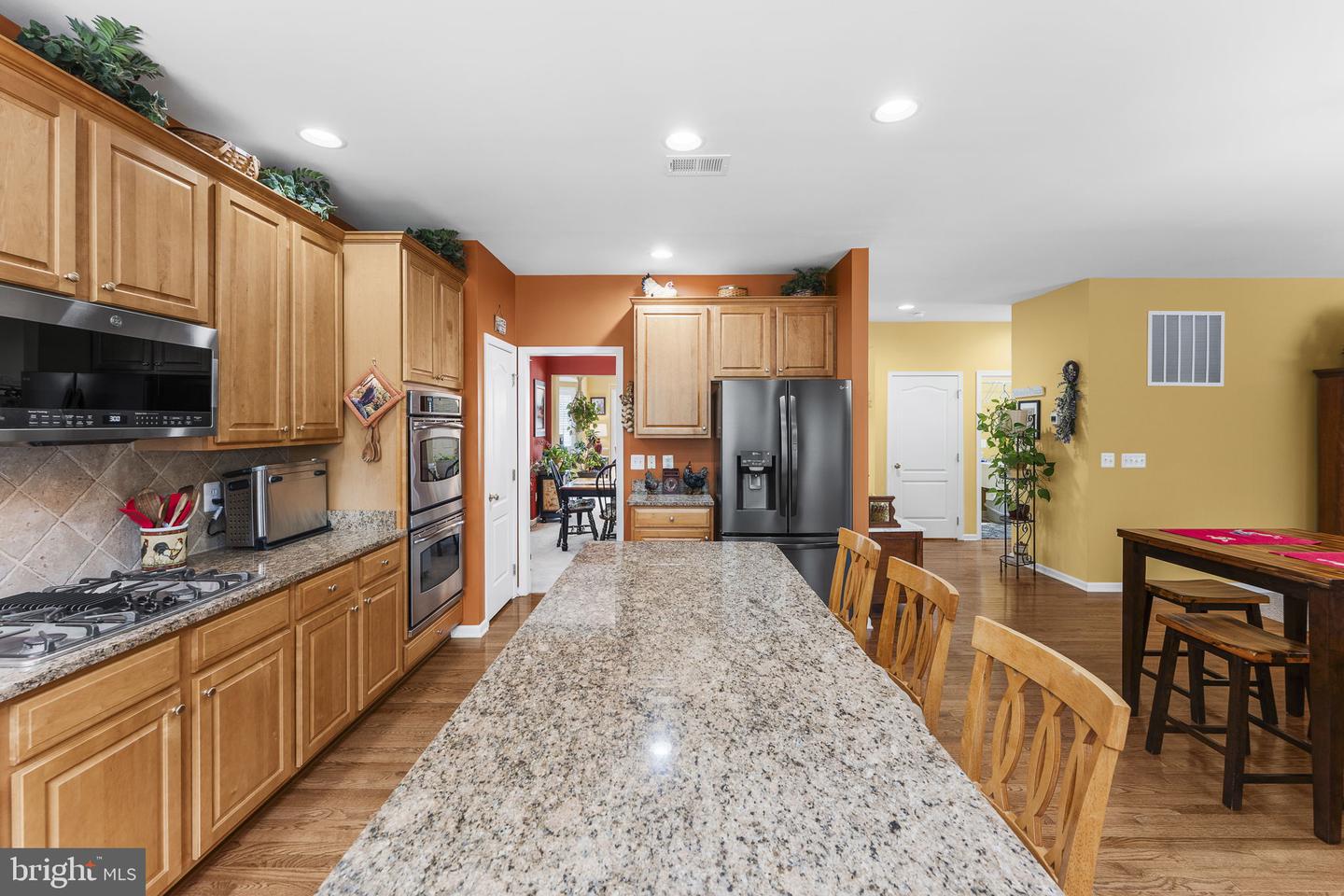 5777 Waterloo Bridge Cir Property Photo 17