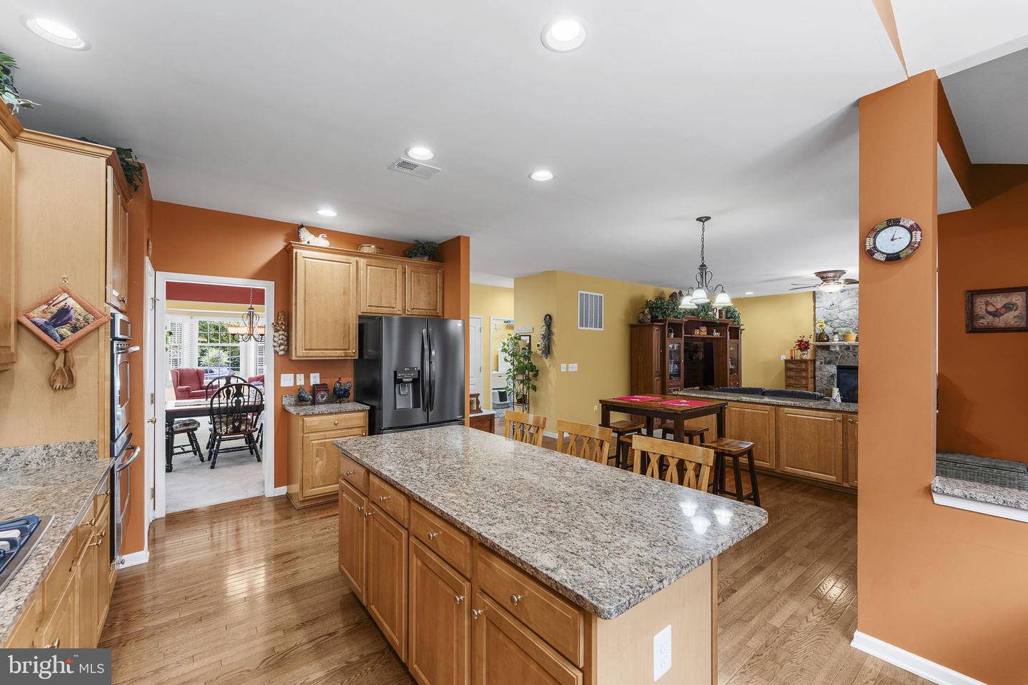 5777 Waterloo Bridge Cir Property Photo 18